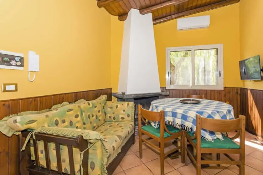 Area living con divano - Appartamento affitti brevi Belpasso